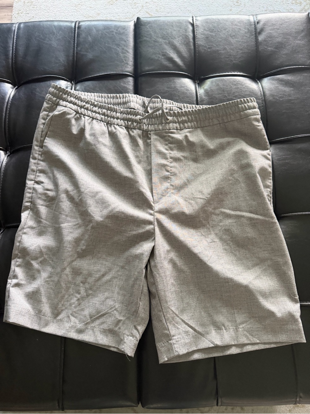 H&M Shorts. Lightweight. Grey.